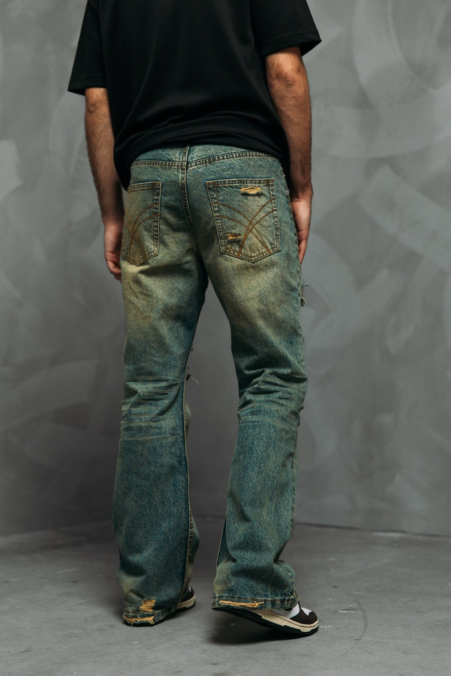 BORAGIO "Urban Rebirth" Distressed Denim