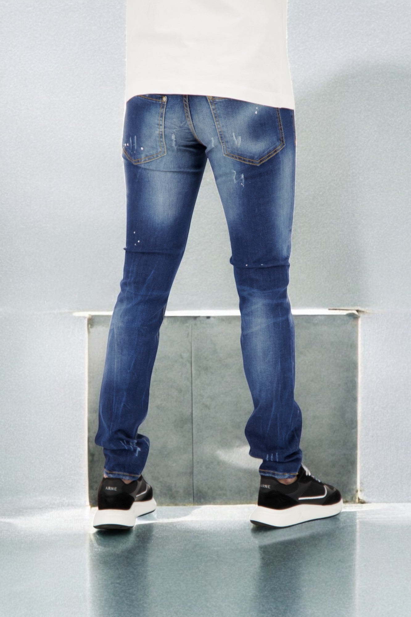 Slim Fit Jeans – Destroyed Look