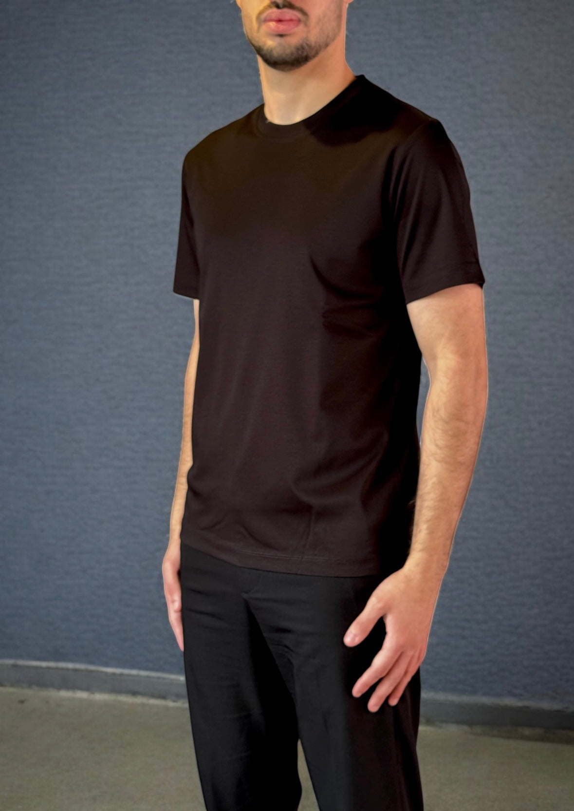 Luxe Shine Tee – BLACK